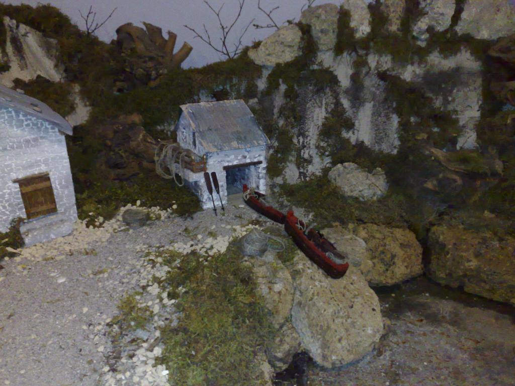 08112008074.jpg - I "naecc" in secca sulle rive del lago.